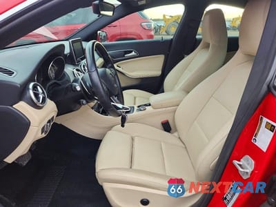 Zdjęcie 7 z 11 samochodu: 2016 MERCEDES-BENZ CLA 250 VIN:WDDSJ4EB0GN328710 - miniatura