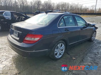 Trzecie zdjęcie samochodu z tyłu: 2010 MERCEDES-BENZ C 300 VIN:WDDGF5EB5AF449537 - miniatura