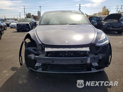 Piąte zdjęcie samochodu w środku: 2022 TESLA MODEL Y VIN:7SAYGDEE3NF409650 - miniatura