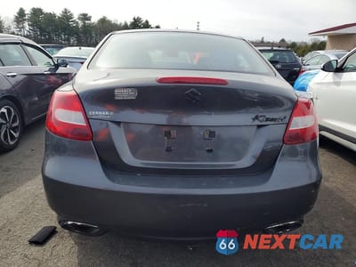 Zdjęcie 6 z 12 samochodu: 2010 SUZUKI KIZASHI GTS VIN:JS2RF9A5XA6100454 - miniatura