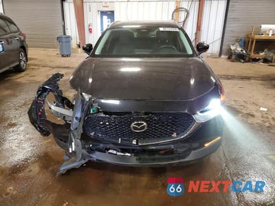 Piąte zdjęcie samochodu w środku: 2025 MAZDA CX-30 PREFERRED VIN:3MVDMBCMXSM815305 - miniatura