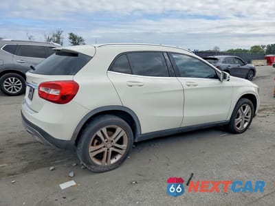 Trzecie zdjęcie samochodu z tyłu: 2015 MERCEDES-BENZ GLA 250 4MATIC VIN:WDCTG4GB7FJ181960 - miniatura
