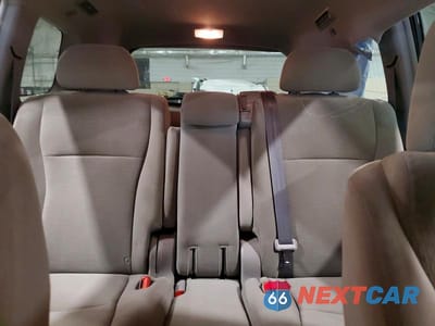 Zdjęcie 10 z 13 samochodu: 2011 TOYOTA HIGHLANDER BASE VIN:5TDBK3EH4BS077652 - miniatura