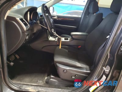 Zdjęcie 7 z 13 samochodu: 2011 JEEP GRAND CHEROKEE LAREDO VIN:1J4RR4GG8BC622736 - miniatura