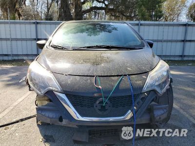 Piąte zdjęcie samochodu w środku: 2017 NISSAN VERSA NOTE SV VIN:3N1CE2CP2HL364425 - miniatura