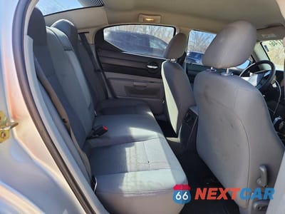 Zdjęcie 10 z 12 samochodu: 2006 DODGE CHARGER SE VIN:2B3KA43G36H528207 - miniatura