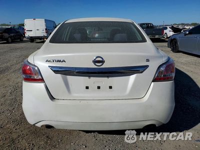 Zdjęcie 6 z 12 samochodu: 2015 NISSAN ALTIMA 2.5 S VIN:1N4AL3AP6FC135005 - miniatura