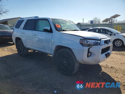 Czwarte zdjęcie samochodu z boku: 2016 TOYOTA 4RUNNER SR5 VIN:JTEBU5JR5G5362695 - miniatura