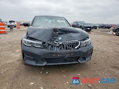 Piąte zdjęcie samochodu w środku: 2020 BMW 330XI VIN:3MW5R7J03L8B20563 - miniatura