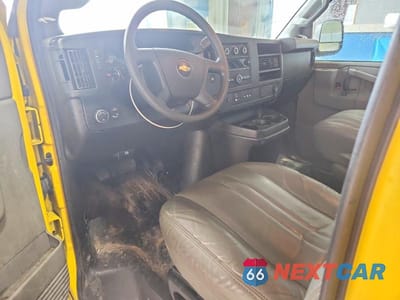 Zdjęcie 8 z 12 samochodu: 2023 CHEVROLET EXPRESS G2500 VIN:1GCWGAFP8P1107446 - miniatura