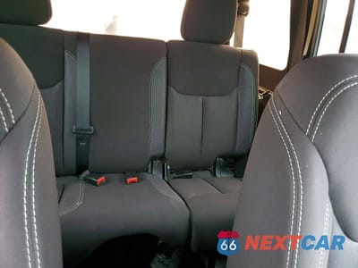 Zdjęcie 10 z 12 samochodu: 2014 JEEP WRANGLER UNLIMITED SAHARA VIN:1C4BJWEG5EL140629 - miniatura