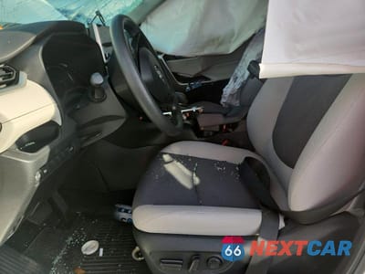 Zdjęcie 7 z 13 samochodu: 2024 TOYOTA RAV4 HYBRID XLE VIN:JTMRWRFV0RD274351 - miniatura