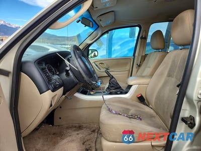 Zdjęcie 7 z 13 samochodu: 2006 MAZDA TRIBUTE S VIN:4F2YZ94196KM09529 - miniatura