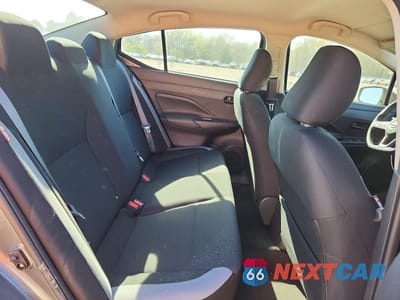 Zdjęcie 10 z 12 samochodu: 2025 NISSAN VERSA S VIN:3N1CN8DV7SL881002 - miniatura