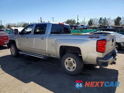 Drugie zdjęcie samochodu z przodu: 2018 CHEVROLET SILVERADO K2500 HEAVY DUTY LTZ VIN:1GC1KWEY9JF230957 - miniatura