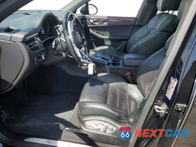 Zdjęcie 7 z 13 samochodu: 2019 PORSCHE MACAN S VIN:WP1AB2A59KLB33229 - miniatura