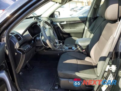 Zdjęcie 7 z 12 samochodu: 2015 KIA SORENTO LX VIN:5XYKT3A6XFG568134 - miniatura