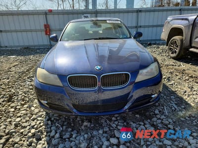 Piąte zdjęcie samochodu w środku: 2011 BMW 328 XI SULEV VIN:WBAPK5G53BNN31851 - miniatura