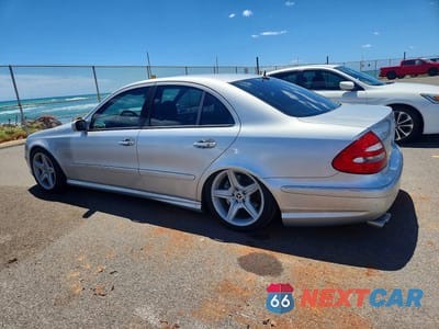 Drugie zdjęcie samochodu z przodu: 2003 MERCEDES-BENZ E 55 AMG VIN:WDBUF76J93A380185 - miniatura