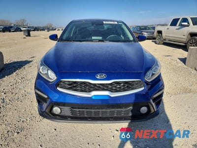 Piąte zdjęcie samochodu w środku: 2020 KIA FORTE LXS VIN:3KPF24AD4LE176526 - miniatura