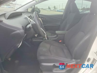 Zdjęcie 7 z 12 samochodu: 2018 TOYOTA PRIUS TWO VIN:JTDKBRFU6J3062617 - miniatura