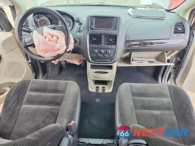 Zdjęcie 8 z 14 samochodu: 2018 DODGE GRAND CARAVAN SE VIN:2C4RDGBG4JR184607 - miniatura