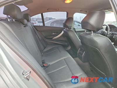 Zdjęcie 10 z 12 samochodu: 2012 BMW 320 I VIN:WBA3B1C50CF078250 - miniatura