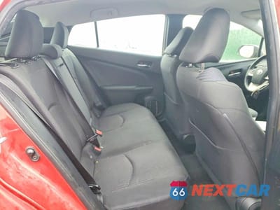 Zdjęcie 10 z 11 samochodu: 2016 TOYOTA PRIUS THREE VIN:JTDKARFU4G3513426 - miniatura