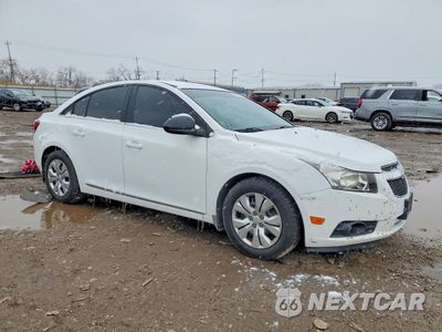 Czwarte zdjęcie samochodu z boku: 2012 CHEVROLET CRUZE LS VIN:1G1PC5SH9C7389134 - miniatura