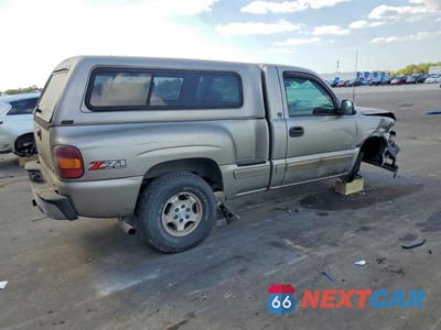 Trzecie zdjęcie samochodu z tyłu: 2000 CHEVROLET SILVERADO K1500 VIN:1GCEK14T5YZ355134 - miniatura