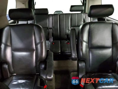 Zdjęcie 10 z 13 samochodu: 2009 GMC YUKON DENALI VIN:1GKFK032X9R279438 - miniatura
