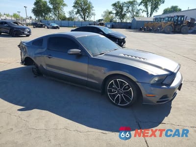 Czwarte zdjęcie samochodu z boku: 2013 FORD MUSTANG GT VIN:1ZVBP8CF4D5284483 - miniatura