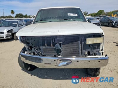 Piąte zdjęcie samochodu w środku: 1999 CHEVROLET TAHOE C1500 VIN:1GNEC13R8XR118291 - miniatura