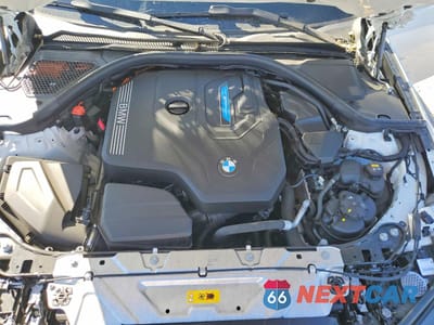 Zdjęcie 11 z 13 samochodu: 2021 BMW 330E VIN:3MW5P7J05M8B60943 - miniatura