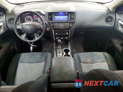 Zdjęcie 8 z 13 samochodu: 2017 NISSAN PATHFINDER S VIN:5N1DR2MM0HC629456 - miniatura