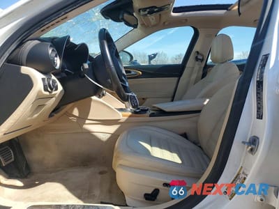 Zdjęcie 7 z 11 samochodu: 2017 ALFA ROMEO GIULIA TI Q4 VIN:ZARFAEEN0H7554494 - miniatura