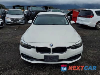 Piąte zdjęcie samochodu w środku: 2017 BMW 320 I VIN:WBA8A9C56HK619873 - miniatura