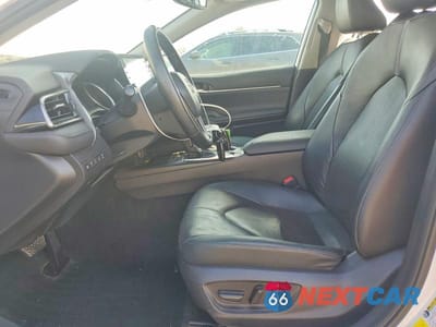 Zdjęcie 7 z 12 samochodu: 2022 TOYOTA CAMRY HYBRID XLE VIN:4T1F31AK9NU582490 - miniatura