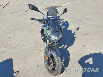 Drugie zdjęcie samochodu z przodu: 2023 KAWASAKI ER650 N VIN:ML5EREN17PDA96364 - miniatura