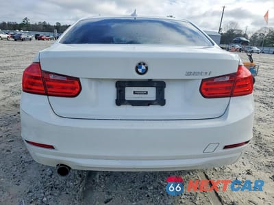 Zdjęcie 6 z 11 samochodu: 2013 BMW 320 I VIN:WBA3B1C55DK128682 - miniatura