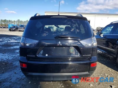Zdjęcie 6 z 12 samochodu: 2008 MITSUBISHI OUTLANDER ES VIN:JA4LS21W98Z009657 - miniatura