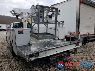 Drugie zdjęcie samochodu z przodu: 2019 FORD F-550 SUPER DUTY - DUAL REAR WHEEL VIN:1FDUF5GT6KEE94234 - miniatura