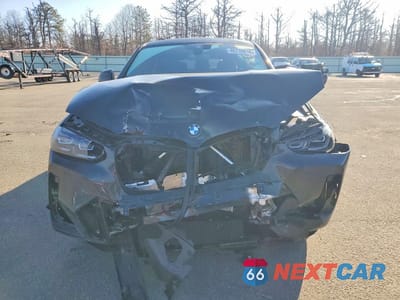 Piąte zdjęcie samochodu w środku: 2025 BMW X4 XDRIVE30I VIN:5UX33DT07S9X83547 - miniatura