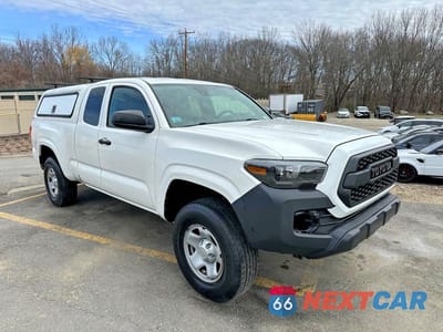 Czwarte zdjęcie samochodu z boku: 2019 TOYOTA TACOMA SR VIN:5TFRX5GN0KX161038 - miniatura