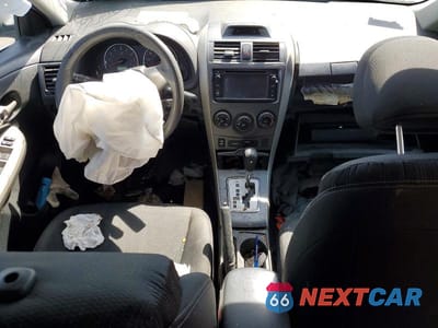 Zdjęcie 8 z 11 samochodu: 2013 TOYOTA COROLLA S VIN:2T1BU4EE5DC004579 - miniatura