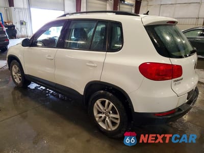 Drugie zdjęcie samochodu z przodu: 2016 VOLKSWAGEN TIGUAN S VIN:WVGBV7AX8GW548717 - miniatura