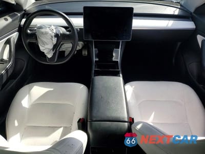 Zdjęcie 8 z 11 samochodu: 2019 TESLA MODEL 3 VIN:5YJ3E1EB2KF367355 - miniatura