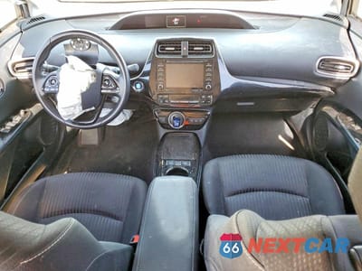 Zdjęcie 8 z 12 samochodu: 2021 TOYOTA PRIUS PRIME LE VIN:JTDKAMFP1M3178084 - miniatura