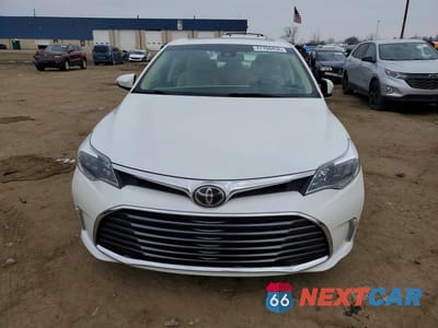 Piąte zdjęcie samochodu w środku: 2016 TOYOTA AVALON LIMITED VIN:4T1BK1EB7GU228319 - miniatura