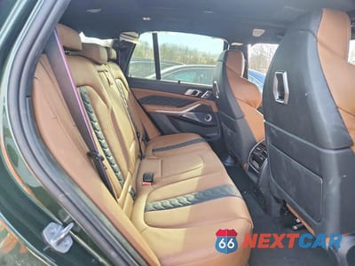 Zdjęcie 11 z 14 samochodu: 2026 BMW X5 M COMPETITION VIN:5YM13ET00T9107304 - miniatura
